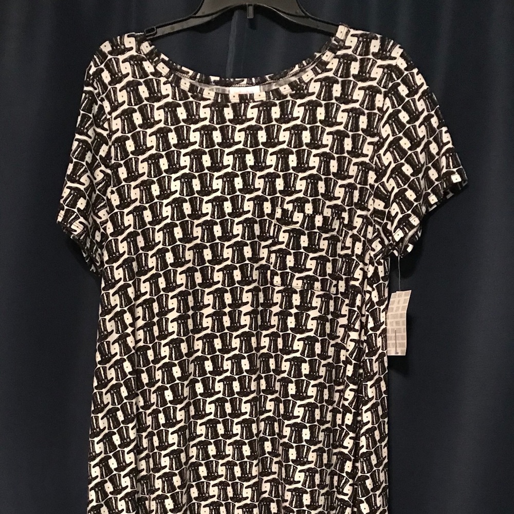 LuLaRoe Carly